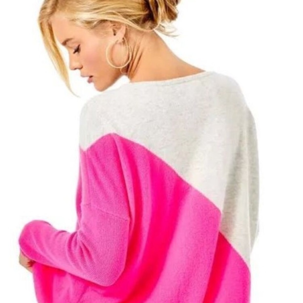 Lilly Cashmere Gray and Pink Colorblock Sweater